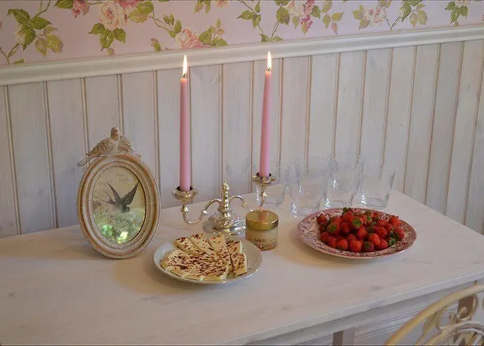 Gasthuis Marta 8 - House & Garden