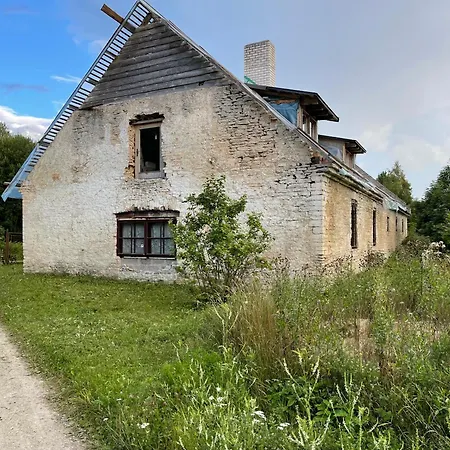 Marta 8 - House & Garden Maison d'hôtes Tallinn