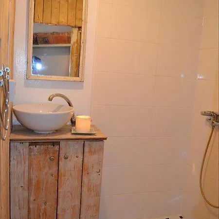 Külalistemaja Marta 8 - House & Garden Tallinn