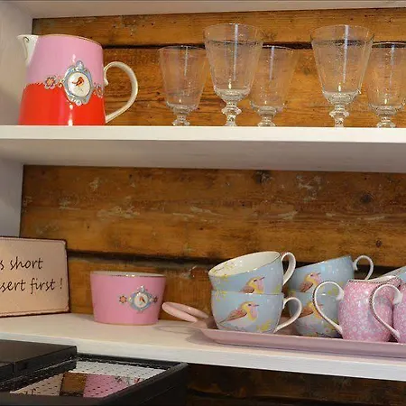 Konukevi Marta 8 - House & Garden Tallinn