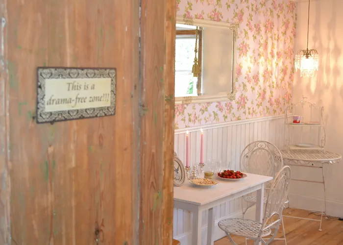 Marta 8 - House & Garden Maison d'hôtes